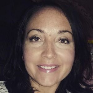 Meet your Posher, Suzanne